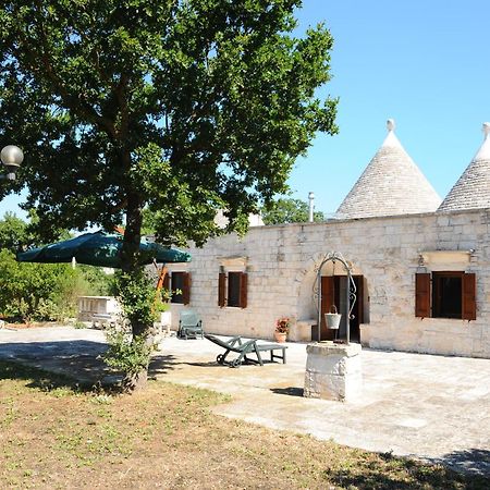 Trullo Cinquenoci Suite Locorotondo Eksteriør billede