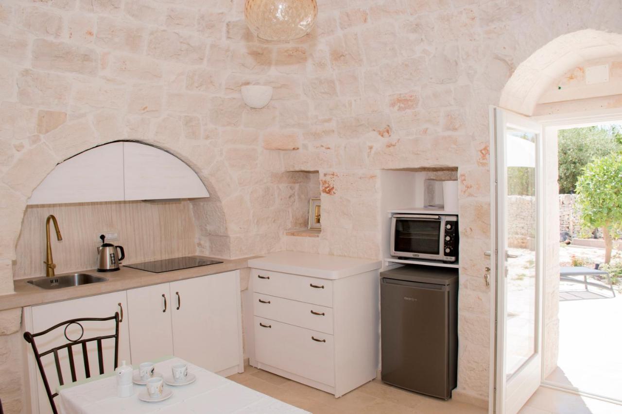 Trullo Cinquenoci Suite Locorotondo Eksteriør billede
